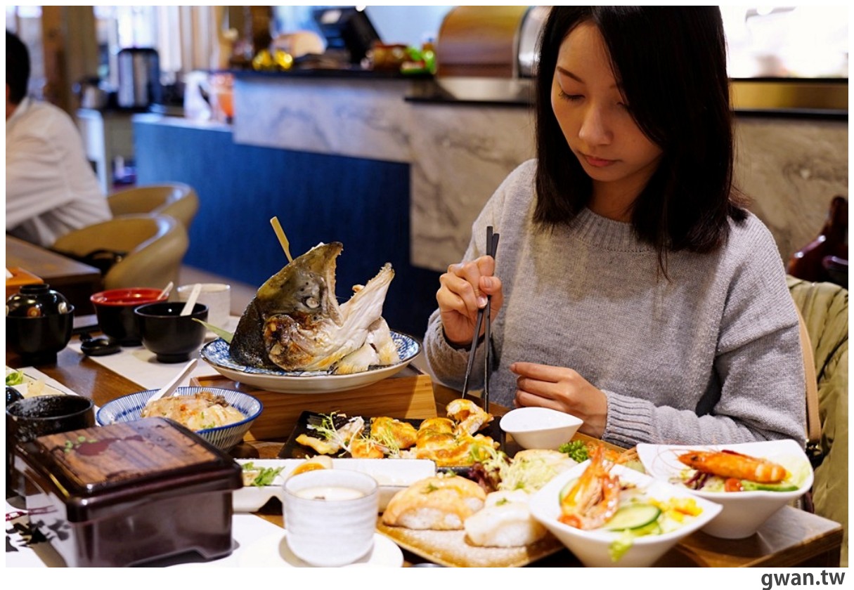 海饕丼飯｜開在大馬路邊卻總是錯過的日式料理，還有台中少見的焗烤壽司！