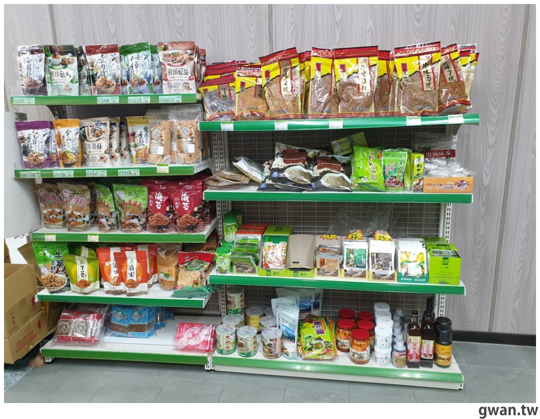 藏在工廠裡的素食超市，台南慈恩素食批發，超多食材堪稱素食天堂！