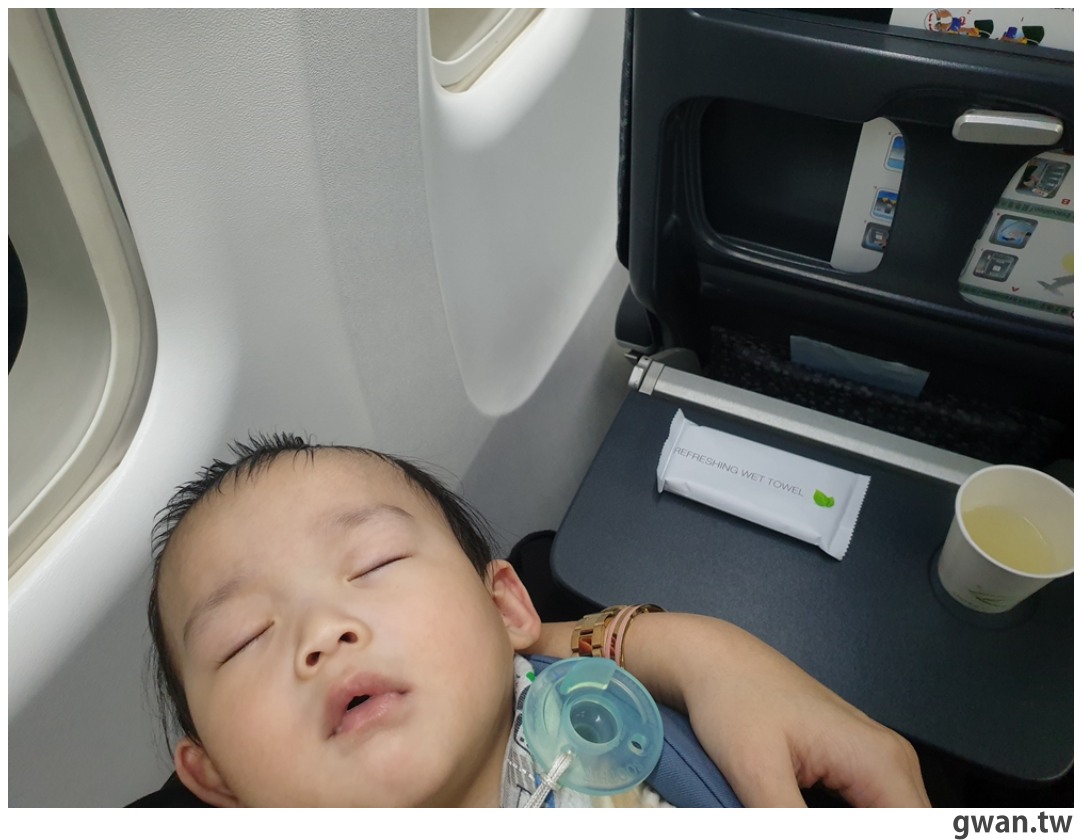 帶寶寶搭飛機去金門，寶寶搭國內飛機要注意什麼？